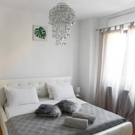 Apartmán Casa Tosic *