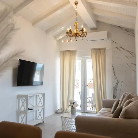 Casa Tosić